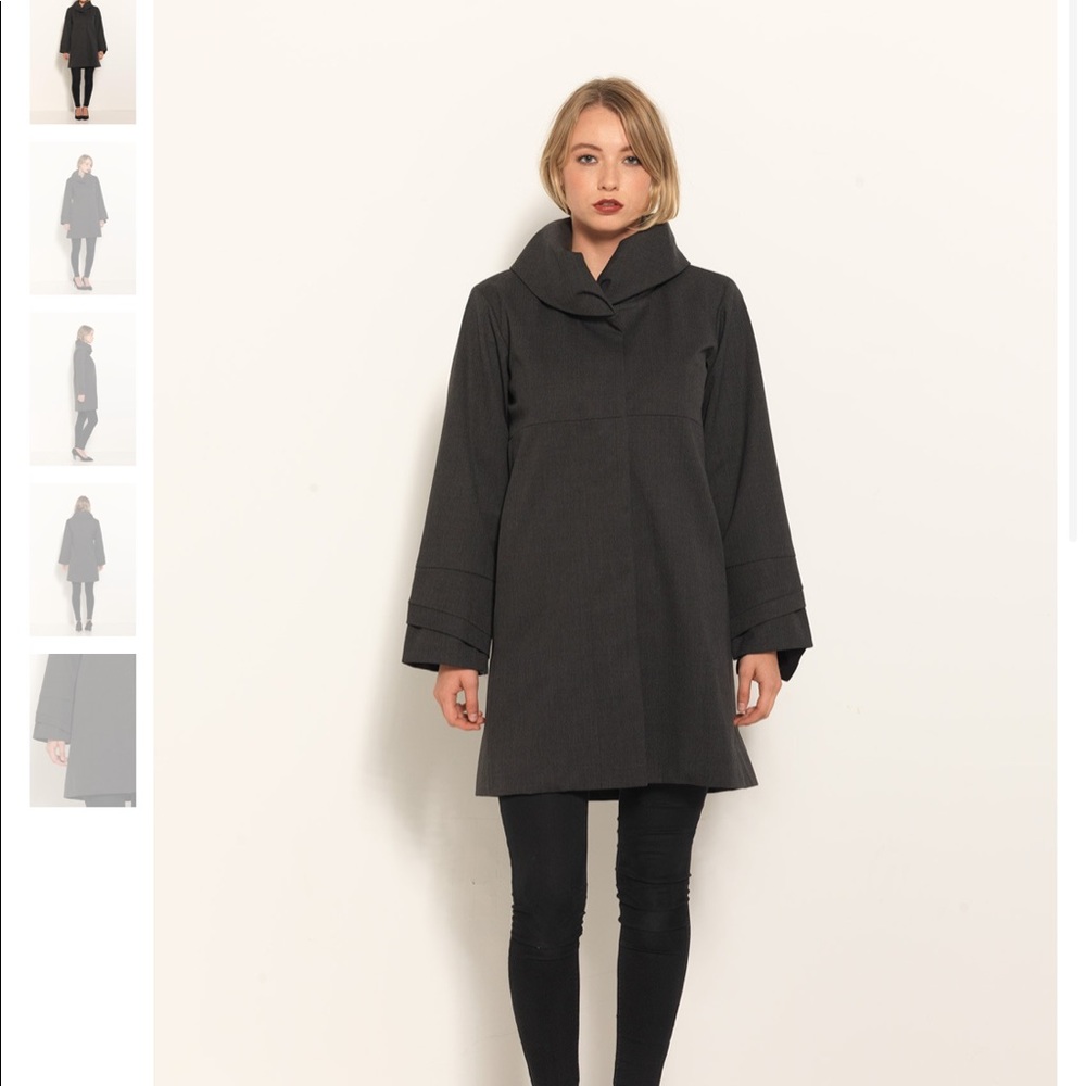 Technical windbreaker raincoat - Hillary Day
